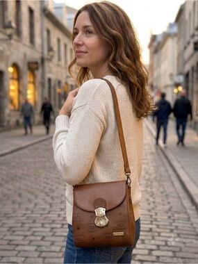 HCL Brown Leather Crossbody Bag - Handcrafted Style